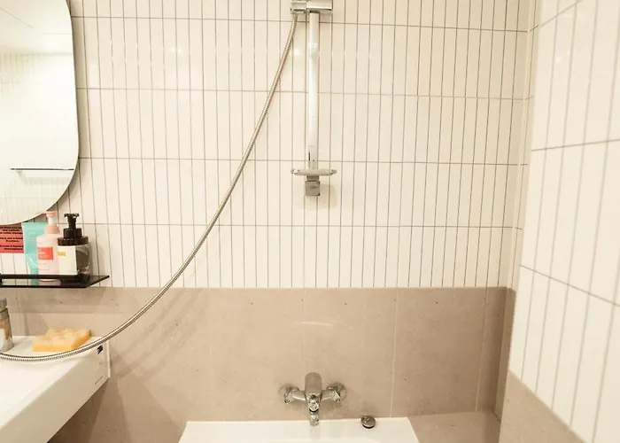 용산, 남산파노라마뷰 루프탑독채, 4룸 최대 10인, 가족친구모임 빌라
