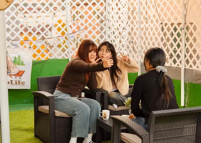 용산 루프탑 , 남산뷰 파노라마 , 대가족&친구 모임 , 최대 10인 4룸 Seoul
